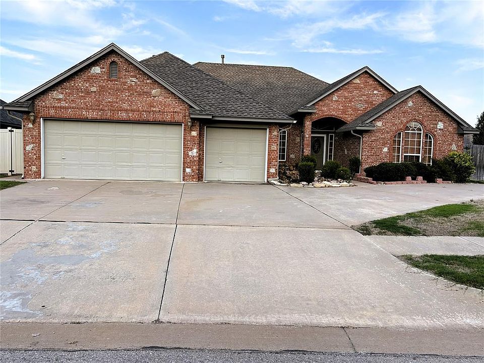 1st image of 5612 Holly Brooke Ln