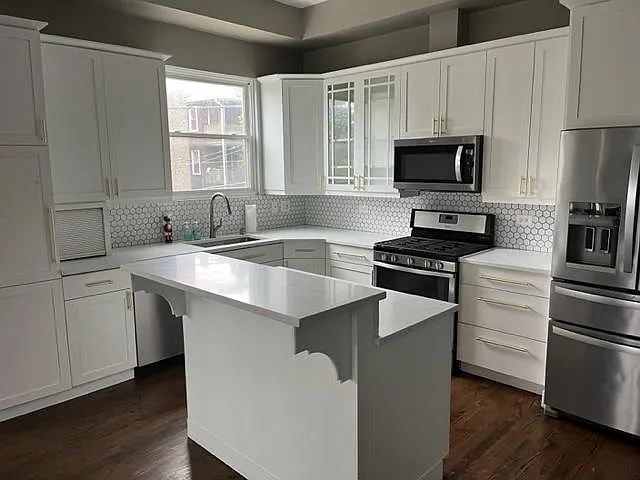 916 N Elizabeth St — Photo 25