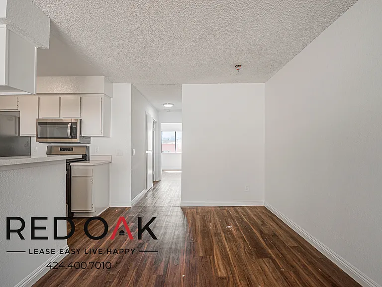 10346 Commerce Ave #6 — Photo 13