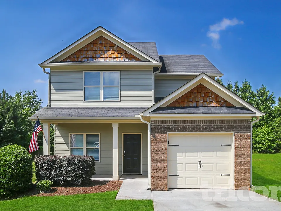 35 Wyndham Ct SE
