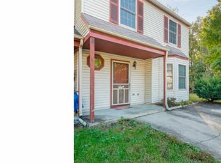 8 Summit Ct, Clementon, NJ 08021