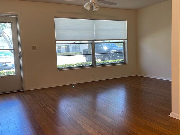 3rd image of 2800 Indian River Blvd APT H2