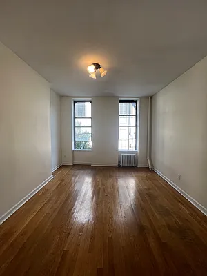 Rented by Oxford Property Group | media 66