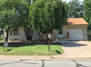 11 Rambler Rd, Hutchinson, KS 67502