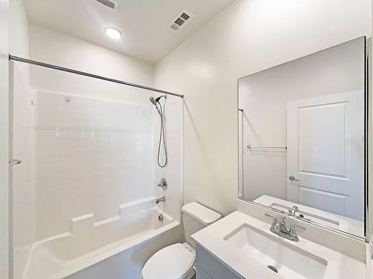 1250 Paseo Sea Grass #115 — Photo 12