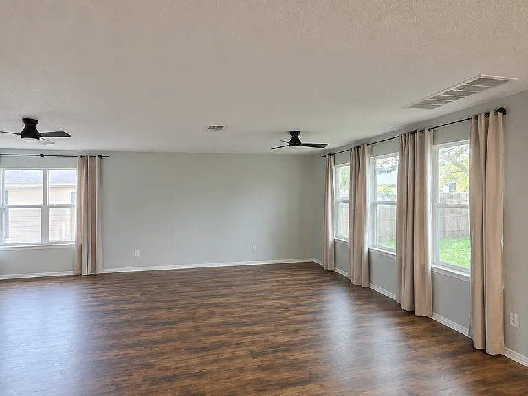 6511 Candlearch Cir — Photo 10