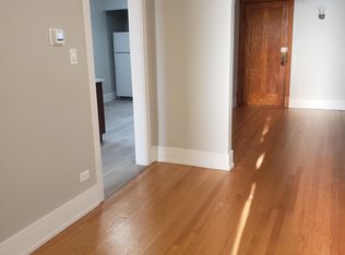 5416 W Barry Ave #1, Chicago, IL