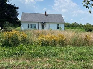 1381 Roundhead Rd, Deshler, OH 43516