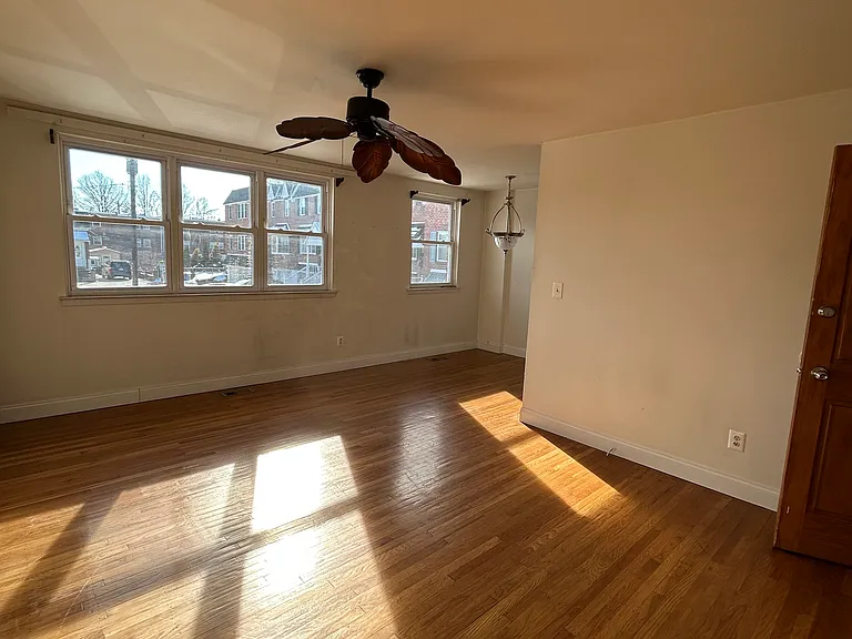 3601 Biscayne Pl #1 — Photo 2
