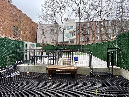 Rented by Rentopia | media 21