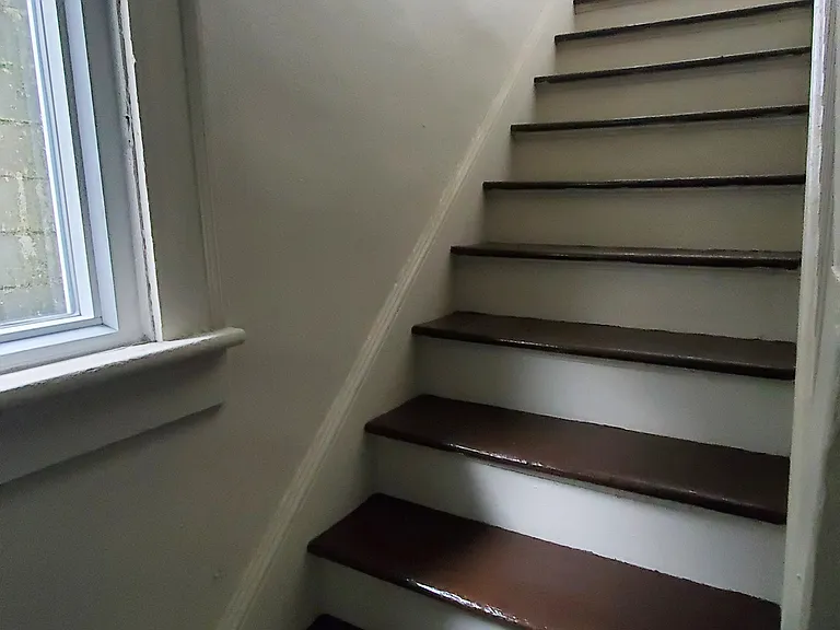 1713 Bluefield Ave — Photo 21
