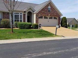 2400 Andrea Crest Dr, Washington, MO 63090