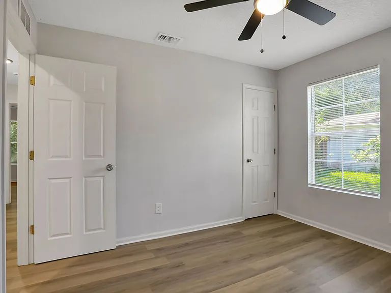 4404 Key Largo Dr — Photo 24