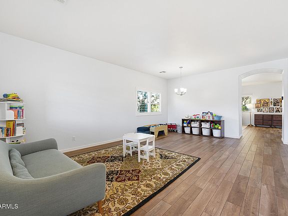 5th image of 640 W Press Rd