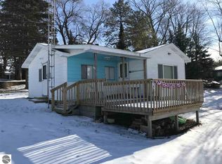 8599 Lavere Rd, Hale, MI 48739