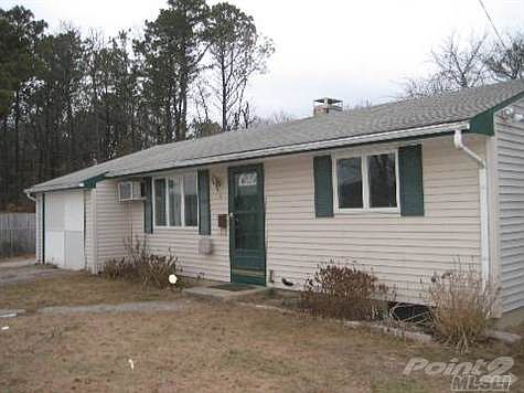 2nd image of 9 Nicoll Ave