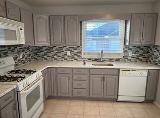 92 Clearmont Ave #2F, Staten Island, NY 10309