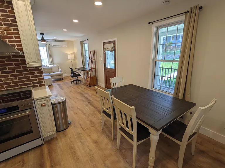 29 Woodrow Ave #1 — Photo 6