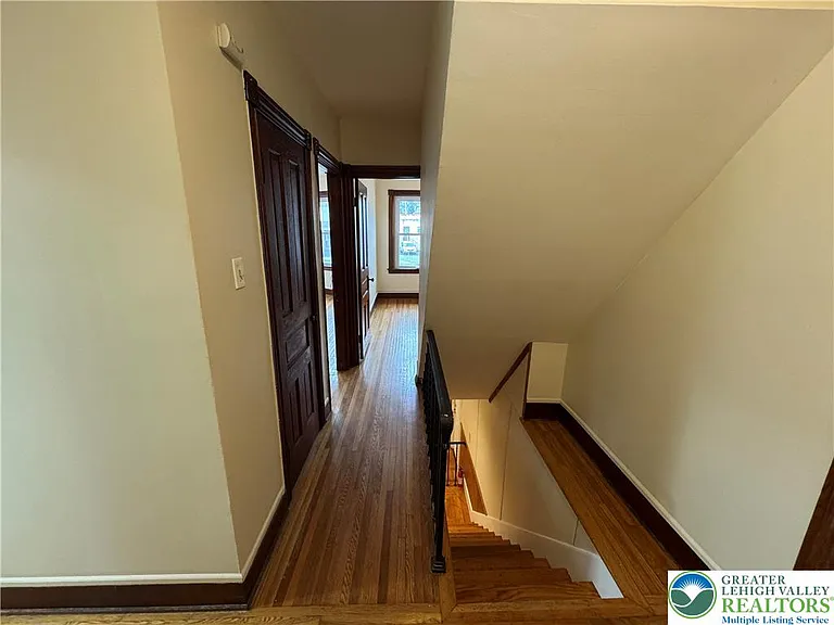 1247 Jackson St — Photo 16