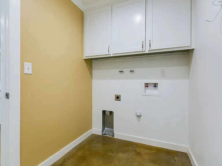 5918 Southampton Pl — Photo 14