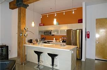 3rd image of 136 Main # 406 St