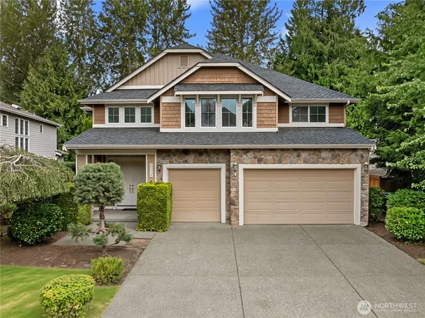 20554 NE 32nd Court, Sammamish, WA 98074