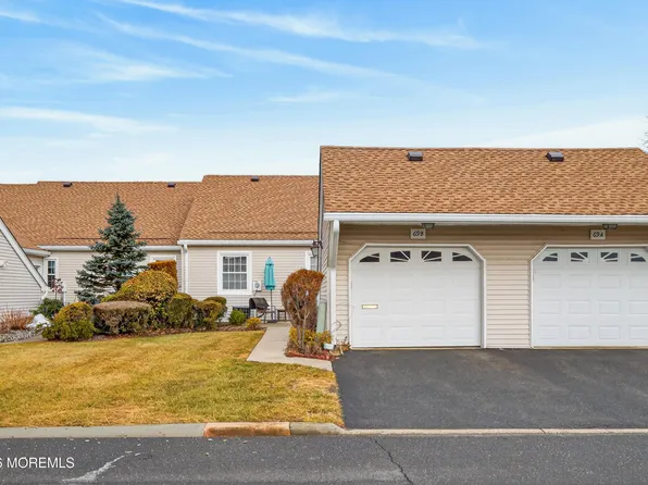 69 William And Mary Sq Unit B, Freehold, NJ 07728