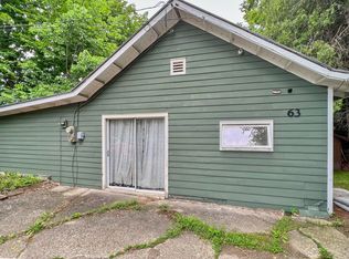 63 Cortland Ln, Colchester, VT 05446