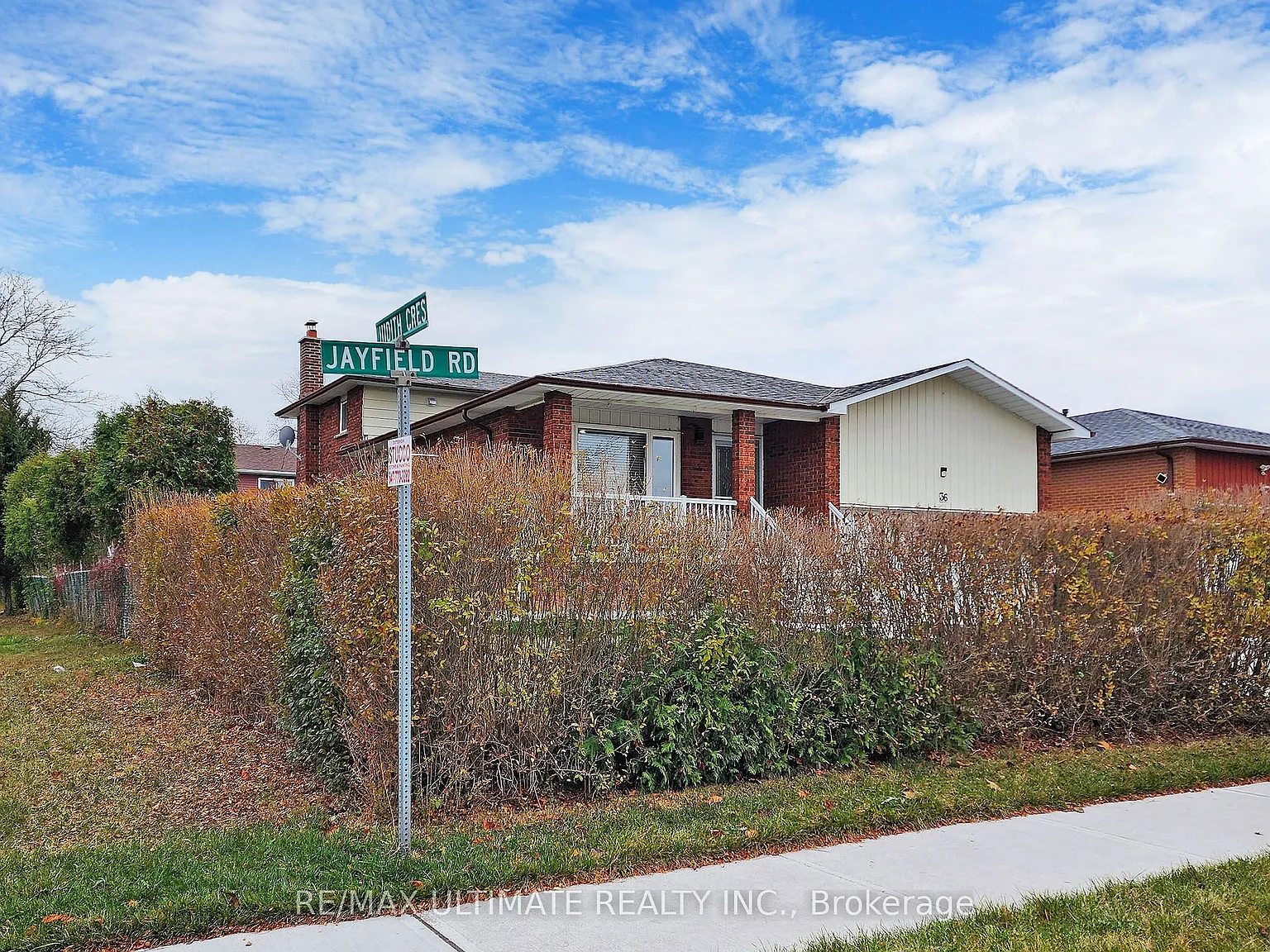 3 bed, $2,900 — Photo 2