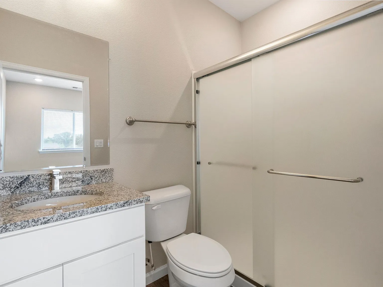 5210 Boulder Court - 102 — Photo 4