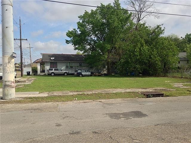 1st image of 1801 New Orleans St