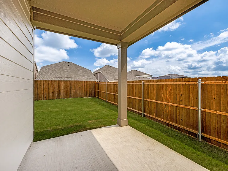525 Cherry Ln — Photo 24