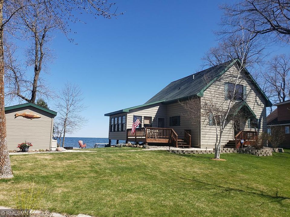 1st image of 11048 Cove Dr