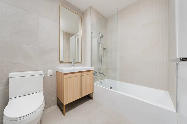 Rented by Nooklyn NYC LLC | media 25