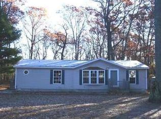 9456 E Lane Dr, Montague, MI 49437