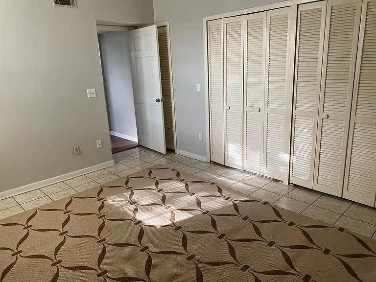 2909 Saint Johns Ave #28 — Photo 10