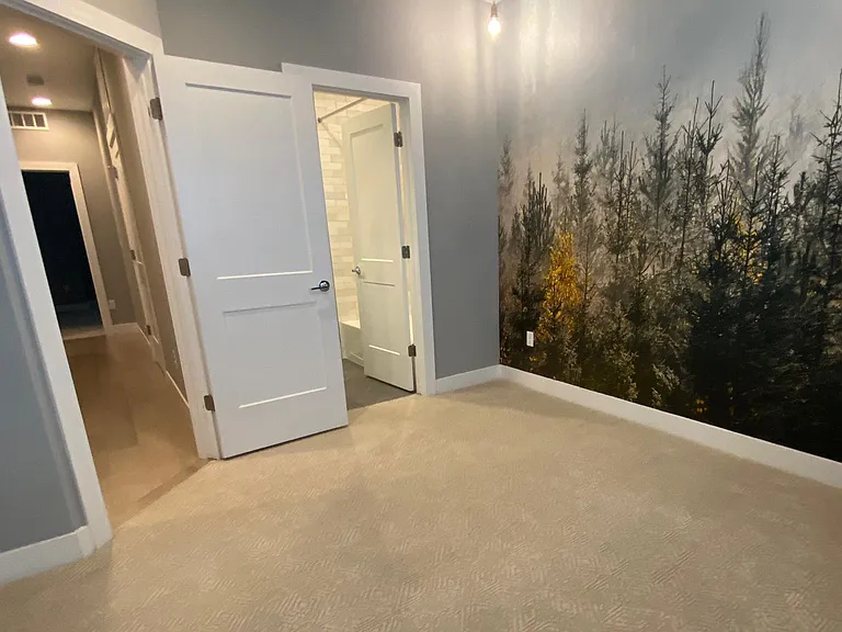1075 Mariposa St — Photo 24