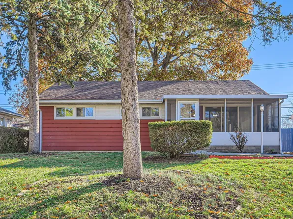 724 Savannah Dr, Columbus, OH 43228