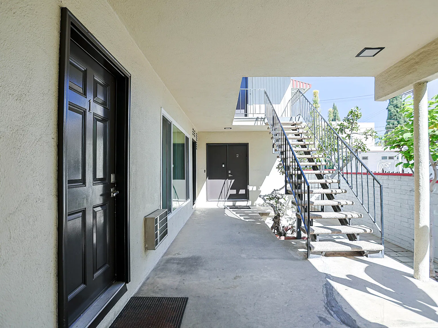 8539 Saturn St — Photo 3