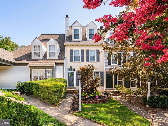 2nd image of 12849 Mill House Ct