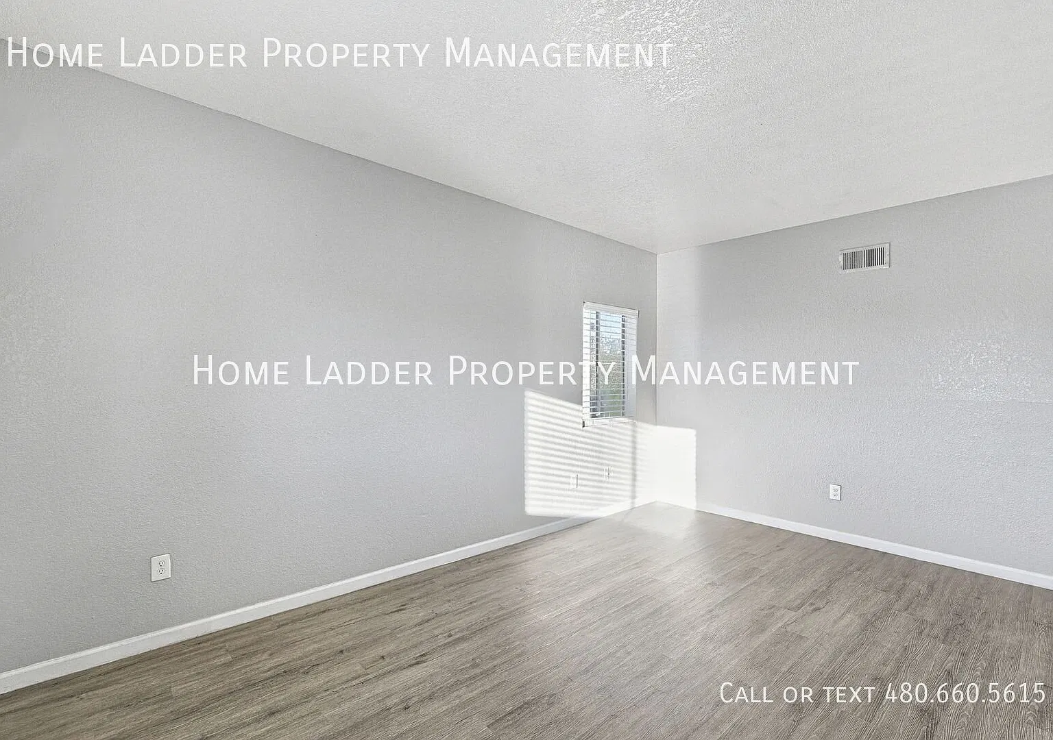 Stylish & Modern 2 Bedroom Apartment Near Irvington Plaza — Photo 3