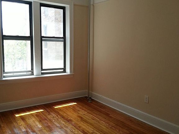 5th image of 1115 45th Ave APT 3C