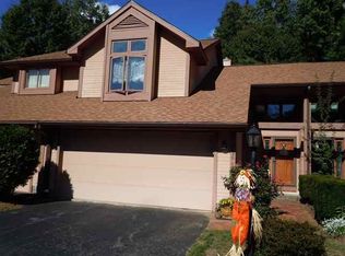 4039 Georgetown Sq, Guilderland, NY 12084