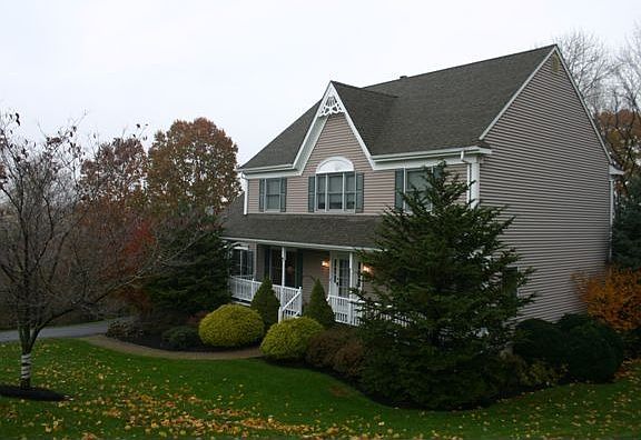 Professional and elaborate walks and landscaping