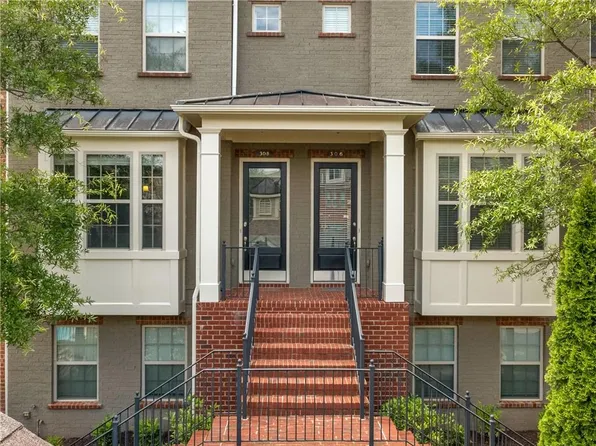 308 Alderwood Ln, Sandy Springs, GA 30328