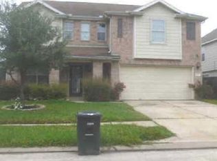 303 Remington Green Dr, Houston, TX 77073