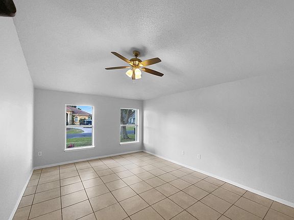 5th image of 1281 SW Crost Avenue