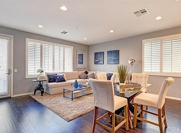 2nd image of 5593 Palm Dr Unit 107