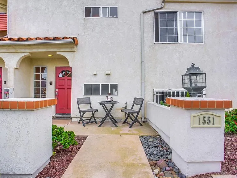 1551 Fortuna Ave — Photo 31
