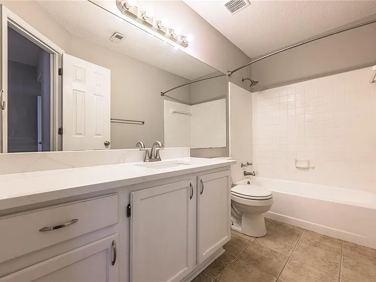 1107 Sandy Lane Dr — Photo 26